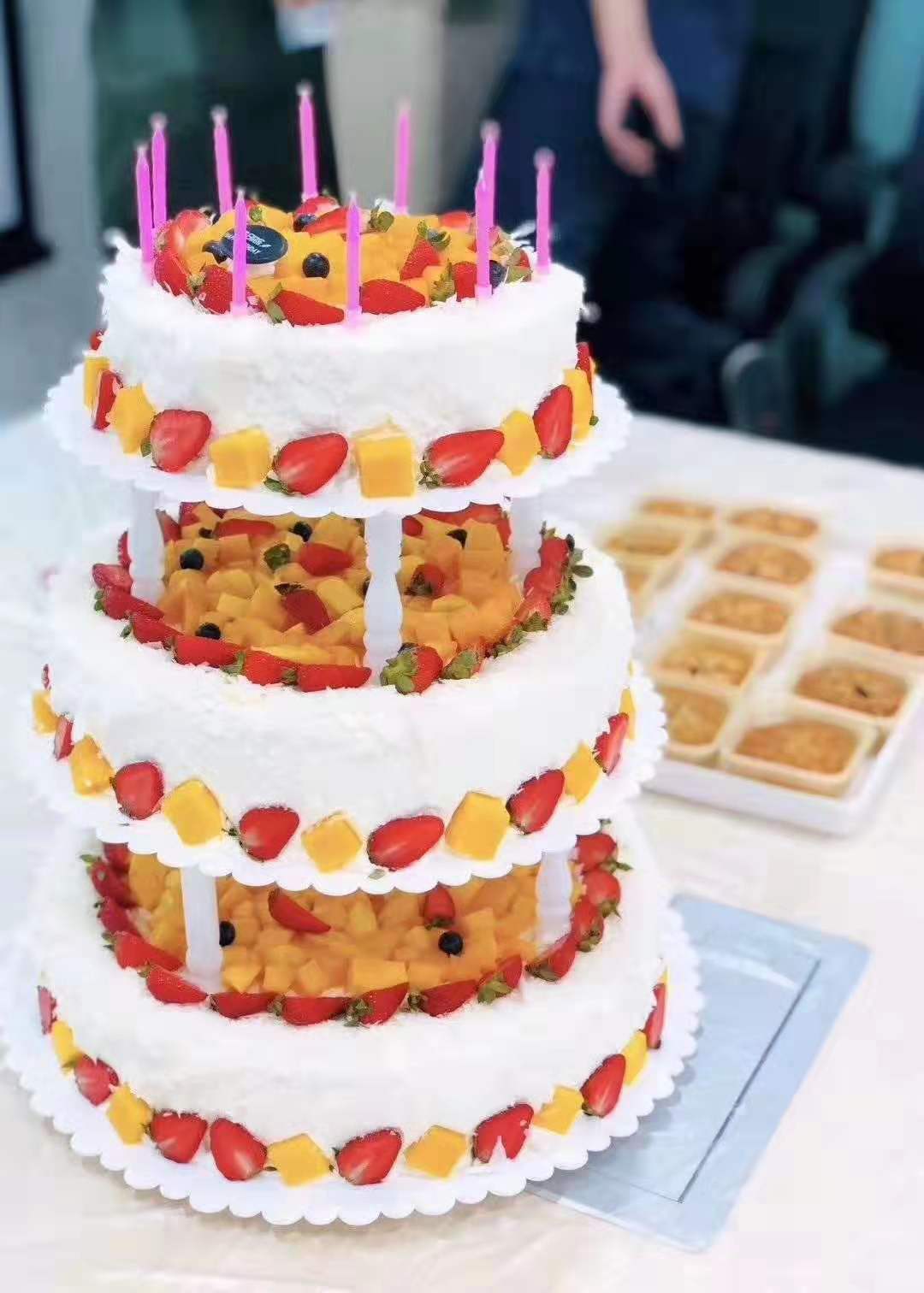 九月生日會遇上中秋宴，雙倍關(guān)懷雙倍幸福！