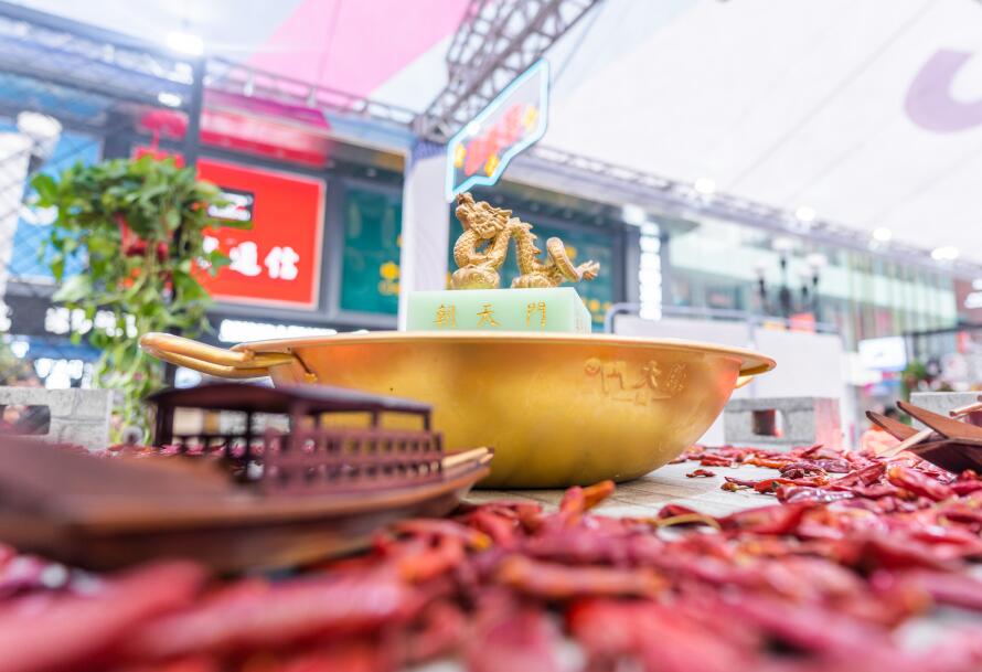 如何打造有特色的主題火鍋？