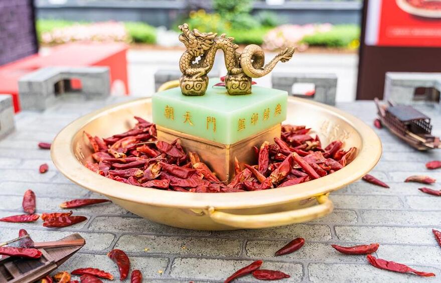 和田開火鍋加盟店怎么經(jīng)營，前景好嗎？