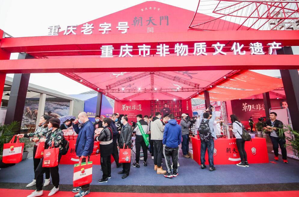 上虞開火鍋加盟店，需要做哪些準(zhǔn)備？