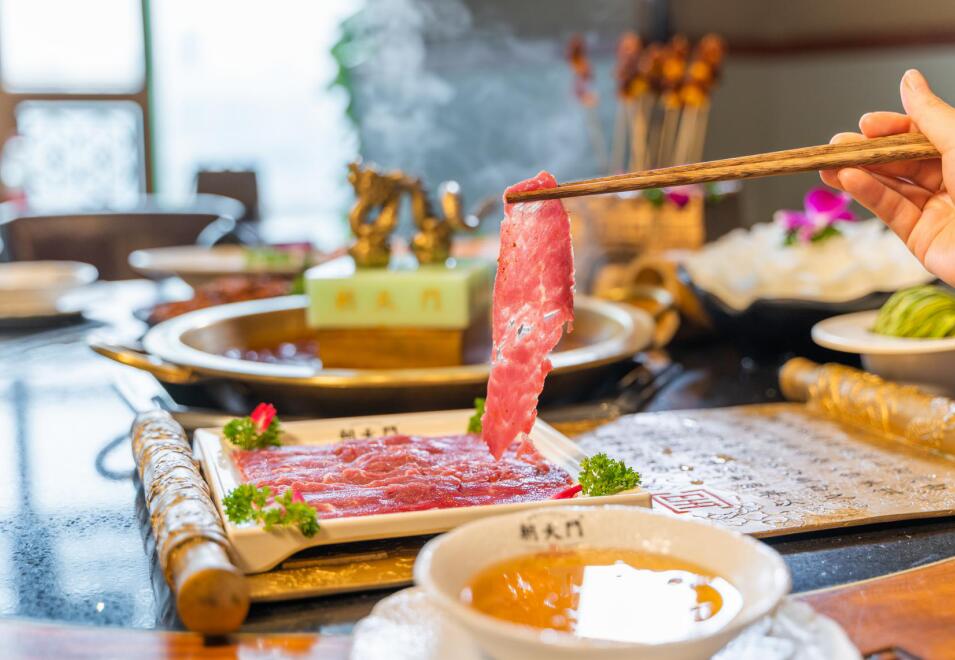 為什么明星都愛開火鍋店？分析利潤后就明白了！