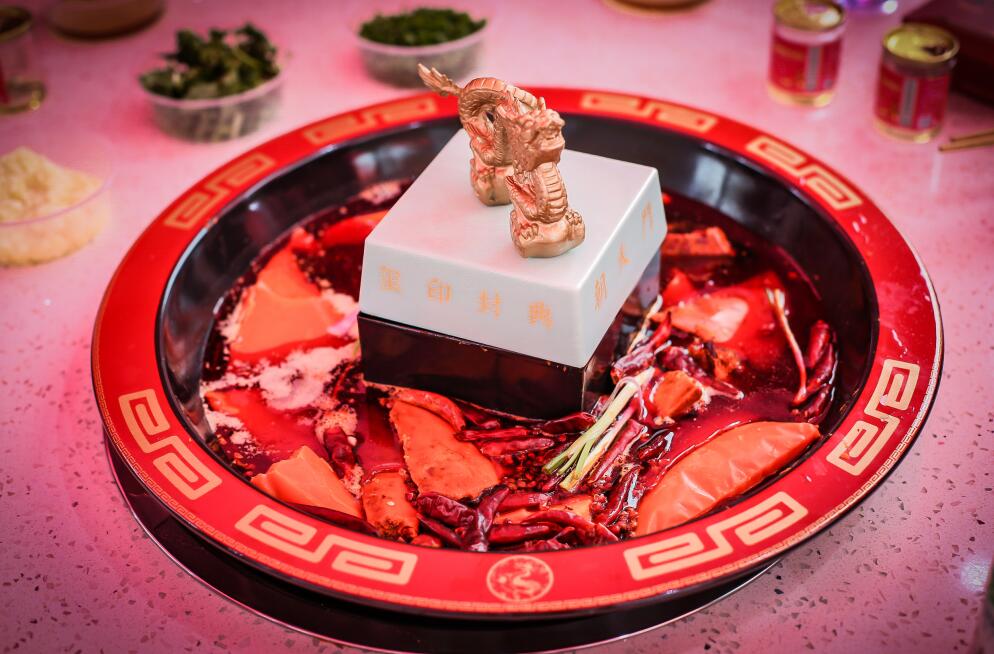 咸寧開火鍋加盟店，如何打造吸睛門頭？