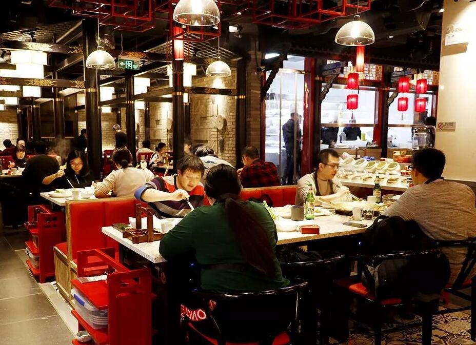 新開的重慶火鍋店沒人光顧？這樣擺盤人氣高漲！