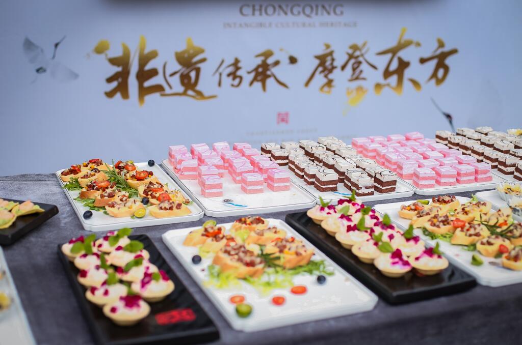 張家口開(kāi)火鍋加盟店，選自助火鍋還是非自助火鍋？