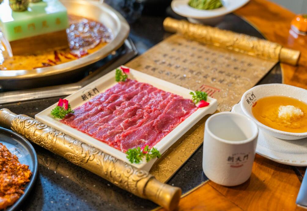 大連開火鍋加盟店，應(yīng)該租賃哪種商鋪？