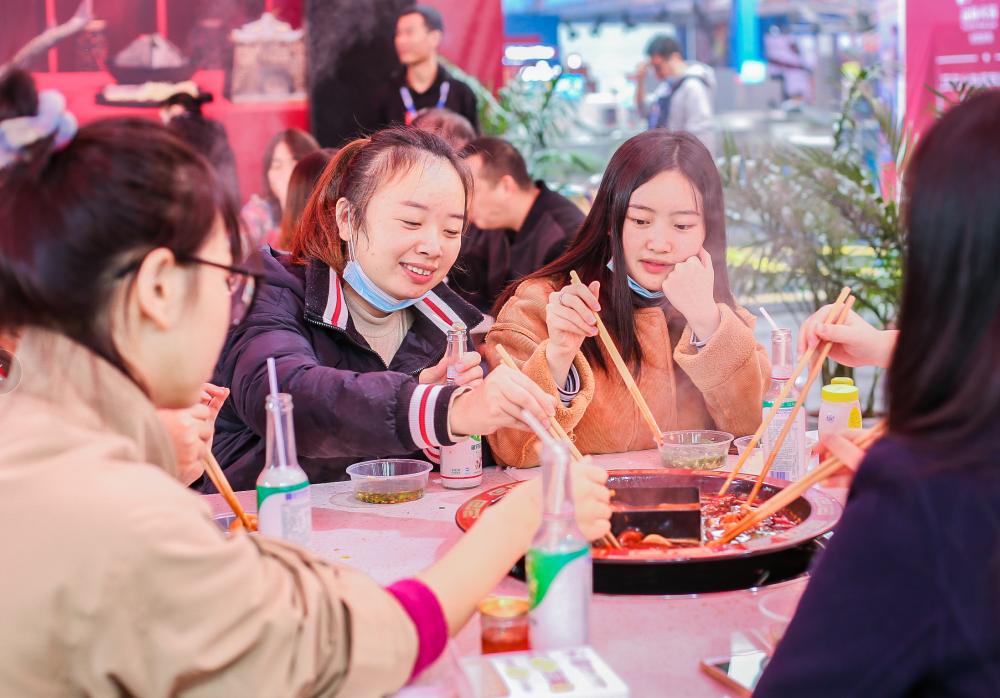 特色火鍋加盟有哪五大從業(yè)標準和原則？