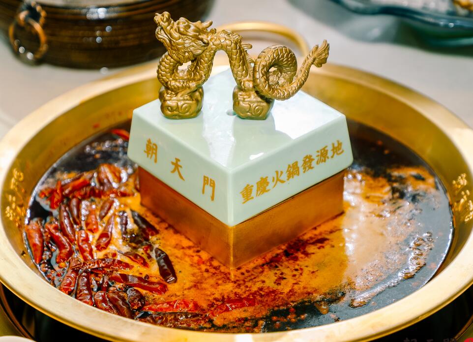 網(wǎng)紅火鍋加盟店竟然是這樣吸引顧客的？