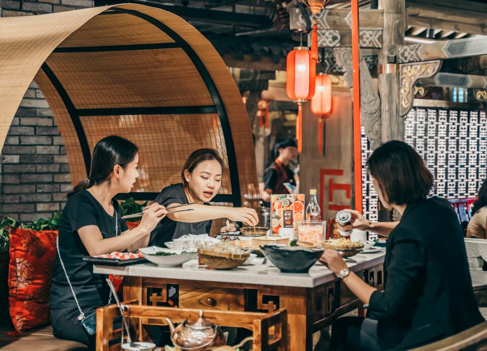 重慶火鍋深受歡迎，除了味道外還與這點(diǎn)有關(guān)！