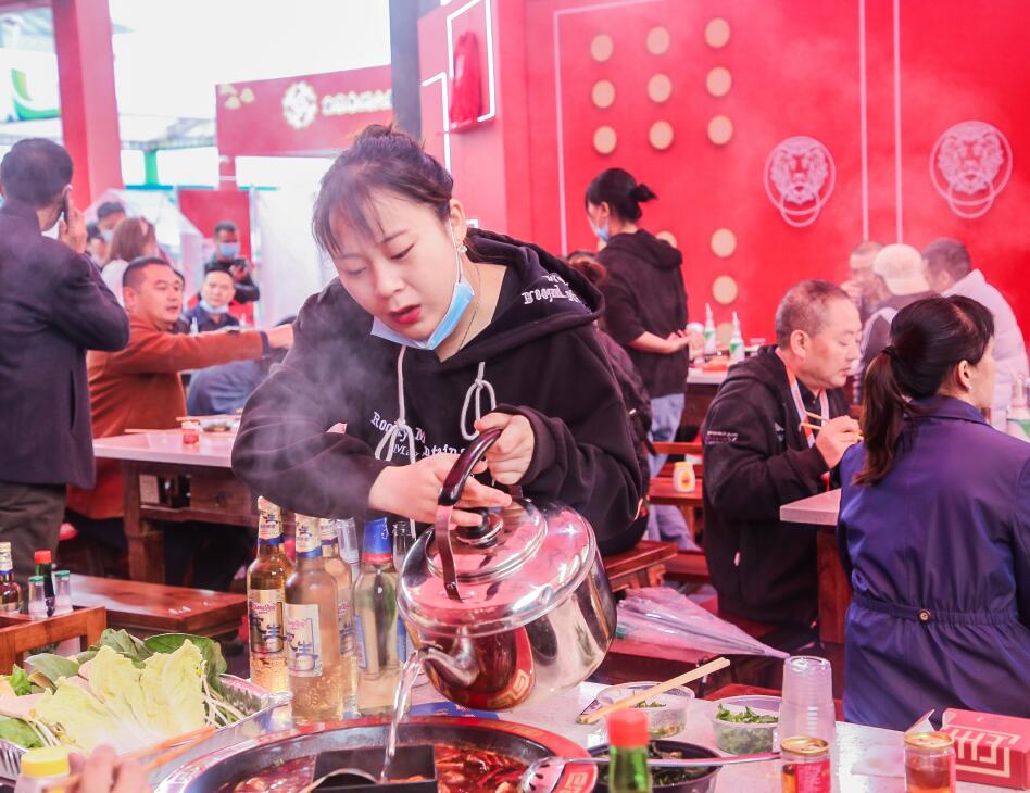 開火鍋加盟店，前期做好這三步輕松贏得回頭客！