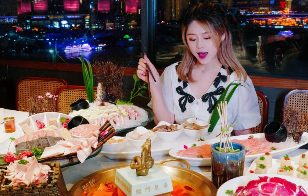 未來的火鍋店消費主力，竟是“她”？