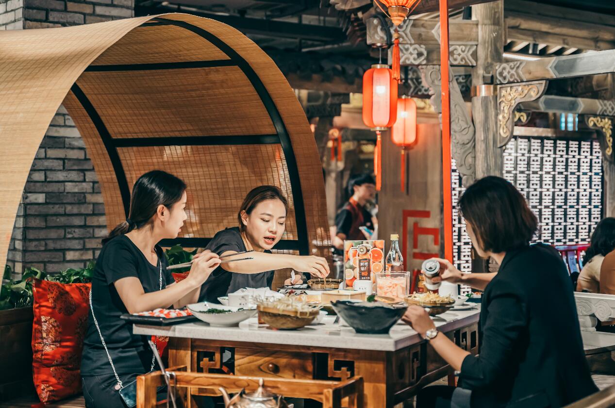 “偽國潮”爛大街，餐飲國潮風(fēng)還能吹多久？