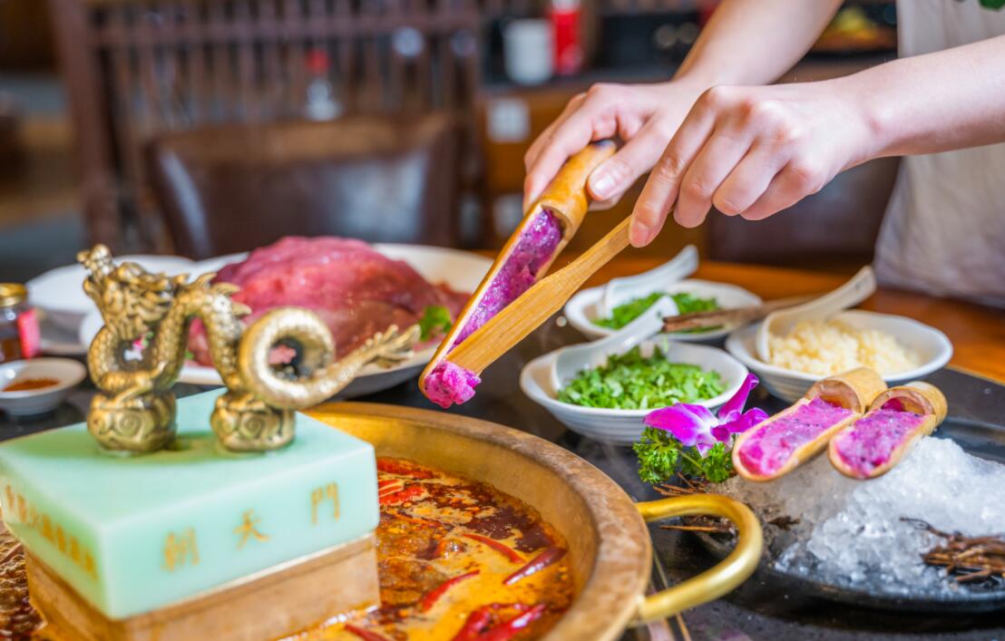 面對(duì)食材漲價(jià)，火鍋店應(yīng)作何解？