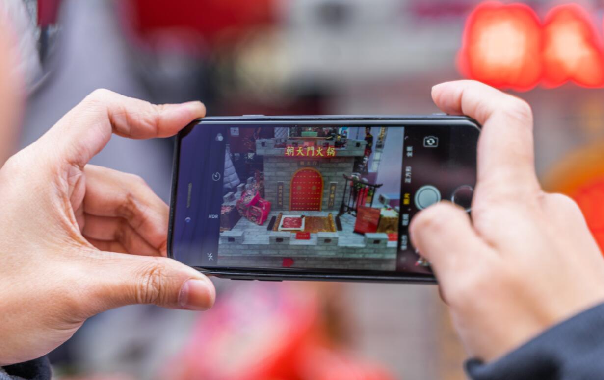 朋友圈要怎么發(fā)，火鍋店老板才能吸引客戶？