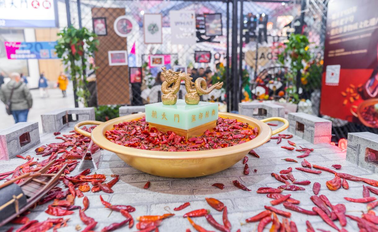 火鍋店通過(guò)融合創(chuàng)新，以此帶來(lái)更好生意！