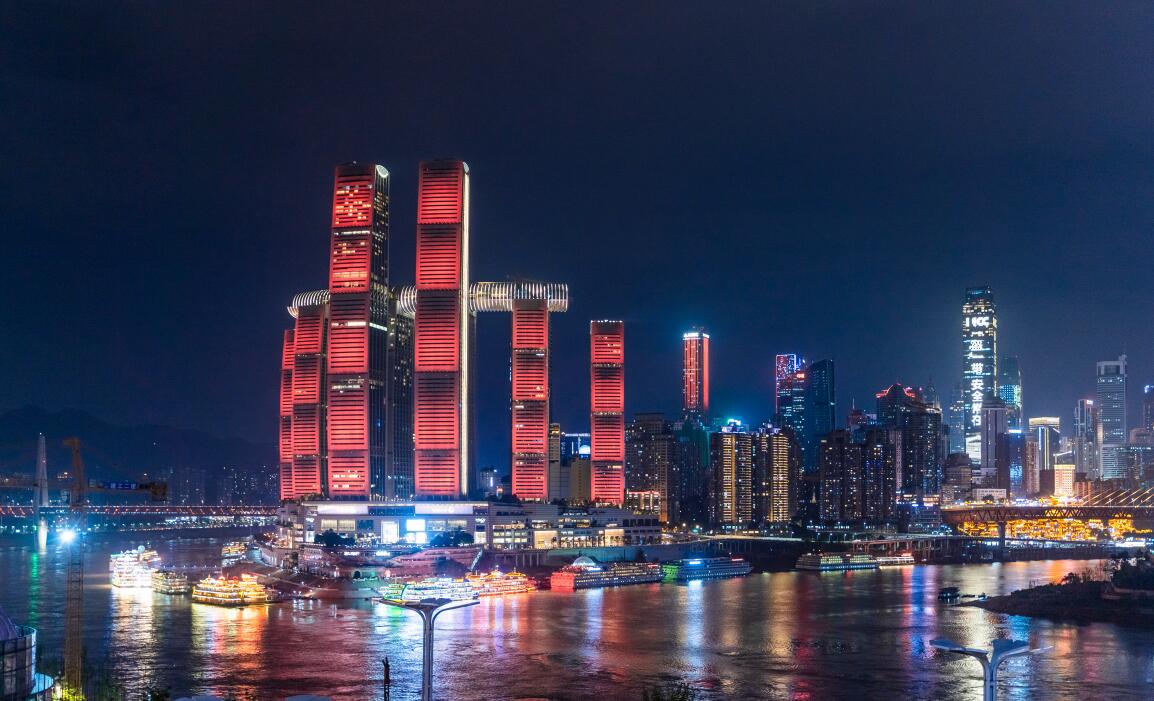 被朋友圈贊爆的朝天門旅游攻略！風(fēng)景奇幻重慶火鍋超贊！