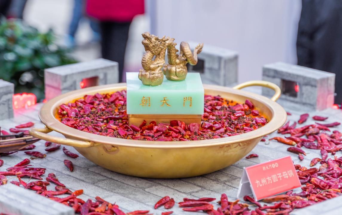 長江索道旅游打卡攻略，體驗飛躍長江，品嘗重慶火鍋！