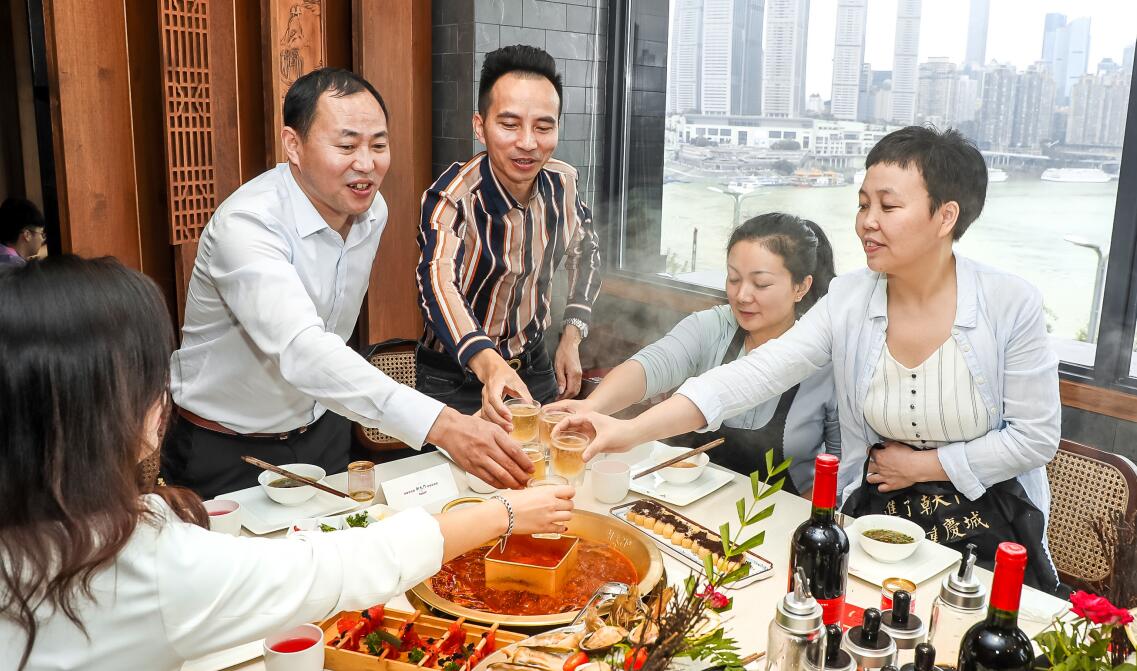 夏天不吃火鍋？做好四點，讓你全場爆滿！