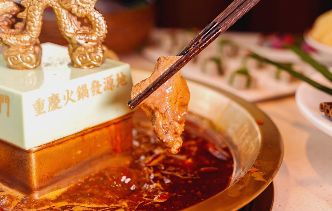 來重慶，火鍋好吃？還是串串好吃？